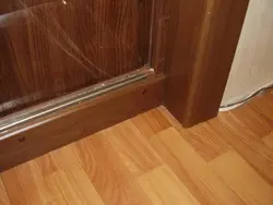 Фото порога дверей квартиры
