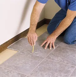 How to lay tiles on the kitchen floor photo