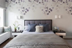 Bedroom design with wall decor