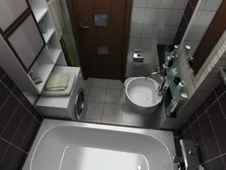 2 bathrooms in one apartment photo