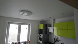 Photo of the ceiling in the kitchen 10 square meters