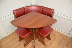 Corner Kitchens With Round Table Photo