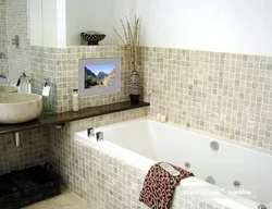 Bathtub Design With Tiles Just Above The Bathtub