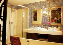 Bathroom design for small bathtub with mosaic tiles