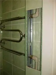 How to hide pipes in a bathroom in Khrushchev photo