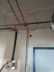 Фото электропроводки в квартире по потолку