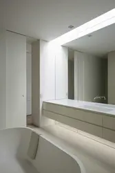 Фото зеркало во всю стену ванна