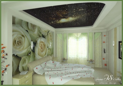 Bedroom design with flowers on the ceiling