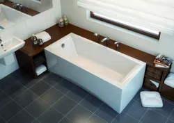 Cersanit bathtub in the interior