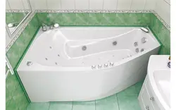 Кішкентай ванна бөлмесінің фотосуреті үшін джакузи ваннасы