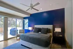 Голубой потолок спальня фото