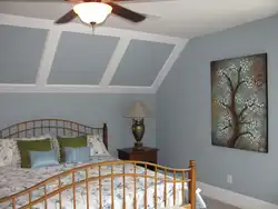 Bedroom baseboard design