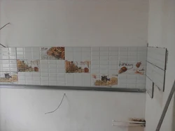 How to lay tiles in the kitchen photo