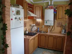 Дызайн кухні хрушчоўка з катлом