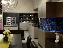 Дызайн інтэр'еру кухні з акварыумам