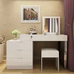 Туалетный столик с комодом в спальню в интерьере