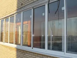 Sürüşmə loggia windows fotoşəkili