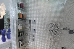 Bath design with mirror mosaic