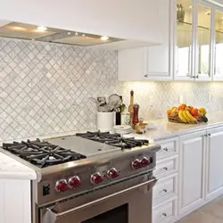 Arabesque tiles kitchen photo