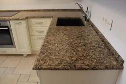 What does a countertop look like in a kitchen? photo