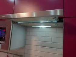 Photo of a kitchen with a 50 cm hood