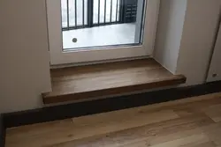 Парог балкона ў кватэры фота