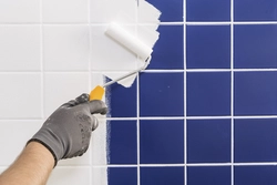 Bathroom tile grout design