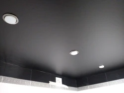 Black ceiling in the bath photo