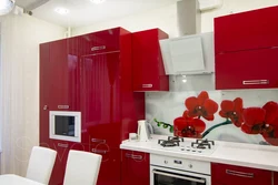 Backsplash design for red kitchen