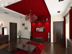 Интерьер гостиной с красными обоями