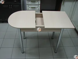 Фото пристенных столов на кухню