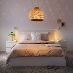 Kiçik bir yataq otağı fotoşəkili üçün lampalar
