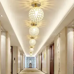 Koridor va koridor shipining fotosuratlari uchun lampalar