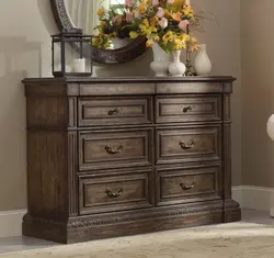 Photo of chests of drawers for a classic bedroom