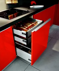 Кухни с выдвижными ящиками фото