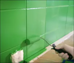 Гумавая фарба для ваннага пакоя фота