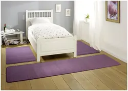 Ковер в спальню под кровать в интерьере