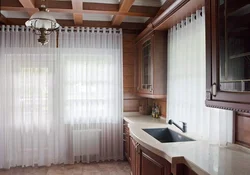 Длинные занавески на кухню в интерьере фото