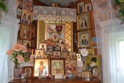 Icons in the kitchen interior