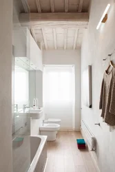 Photos of small and narrow baths