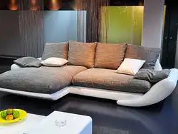 Модульный диван в интерьере гостиной