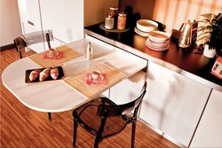 Маленькая кухня с выдвижным столом фото