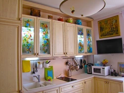 Paint furniture in the kitchen photo