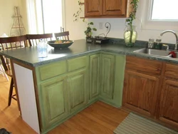 Paint furniture in the kitchen photo