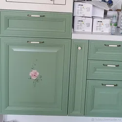 Repaint The Kitchen A Different Color With Your Own Hands Photo