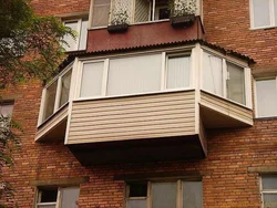 Балкон і лоджыя фота звонку