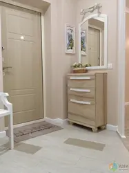 Hallway design with shoe rack and mirror