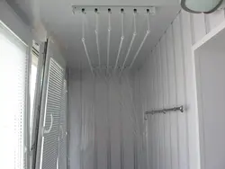 Төбеге орнатылған ванна кептіргішінің фотосуреті