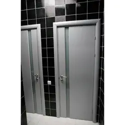 Photo of doors installed in the bathroom
