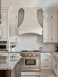 Плитка на классической кухне дизайн фото